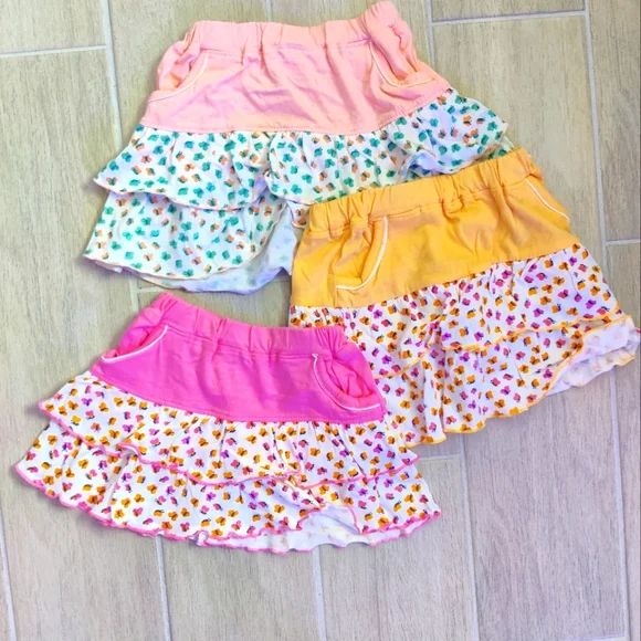 Girls skirts 2T/3T, pack of 3 NWOT - Picture 2 of 4